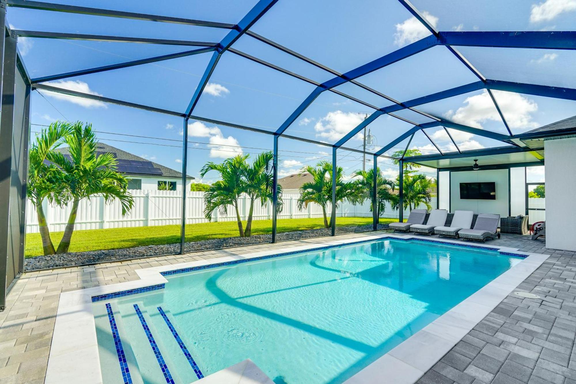 Вилла Cape Coral Escape Furnished Lanai And Private Pool! Экстерьер фото